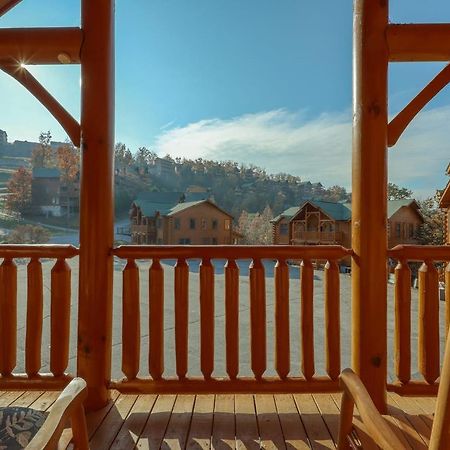 Black Bear Ridge Resort: Valhalla Manor By Dc Sevierville Exteriör bild