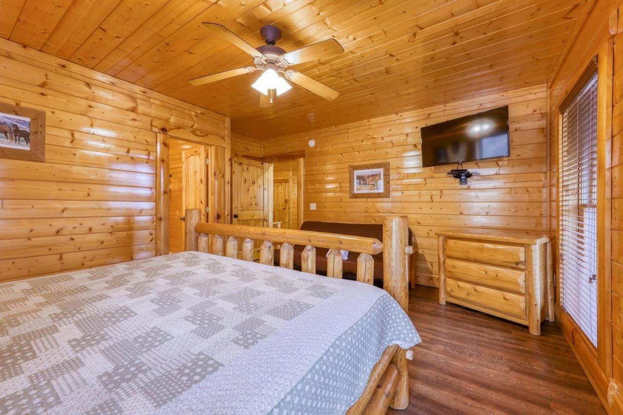 Black Bear Ridge Resort: Valhalla Manor By Dc Sevierville Exteriör bild
