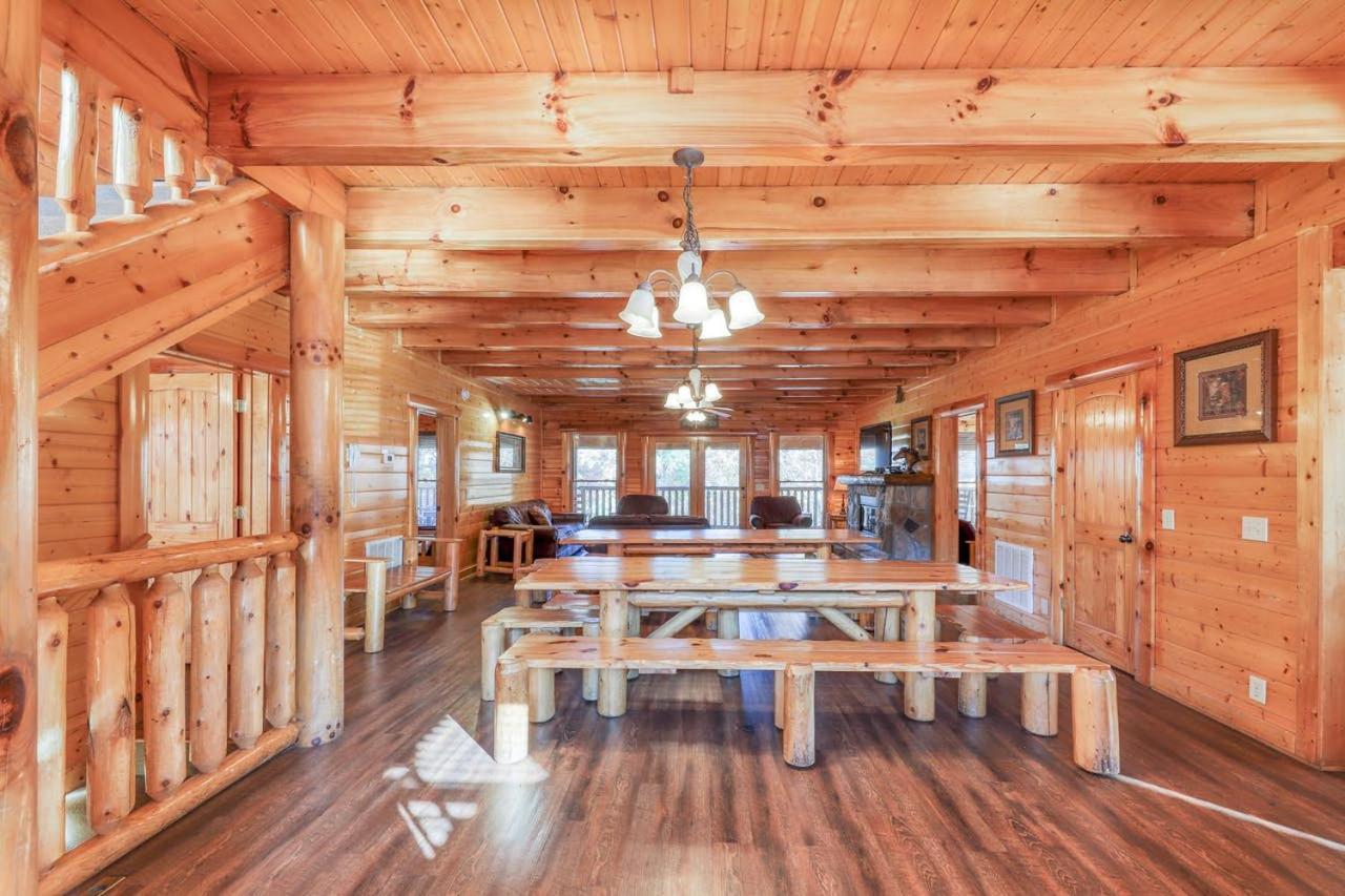 Black Bear Ridge Resort: Valhalla Manor By Dc Sevierville Exteriör bild