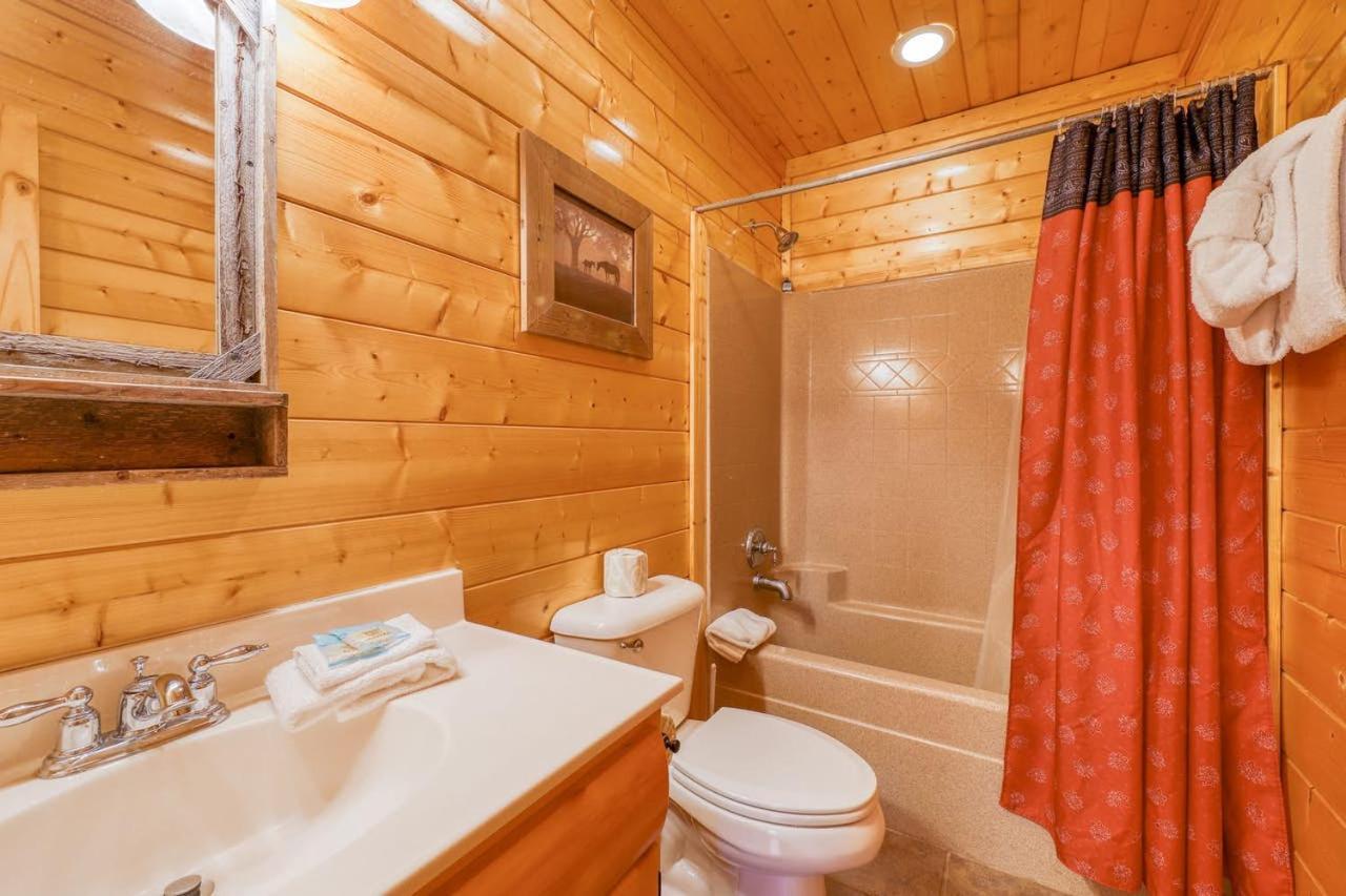 Black Bear Ridge Resort: Valhalla Manor By Dc Sevierville Exteriör bild