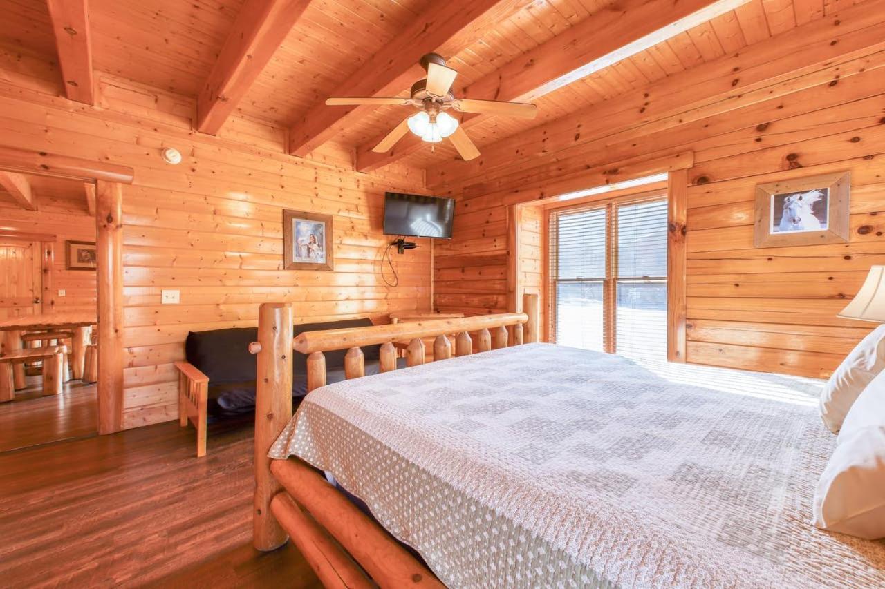 Black Bear Ridge Resort: Valhalla Manor By Dc Sevierville Exteriör bild